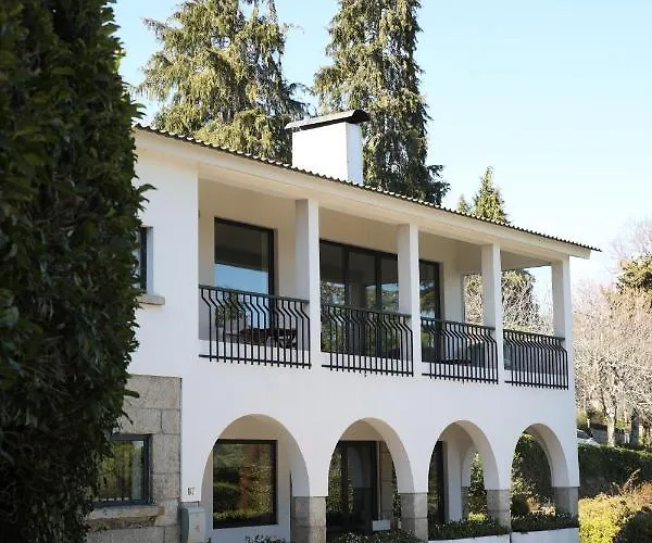 Casa Dos Arcos *